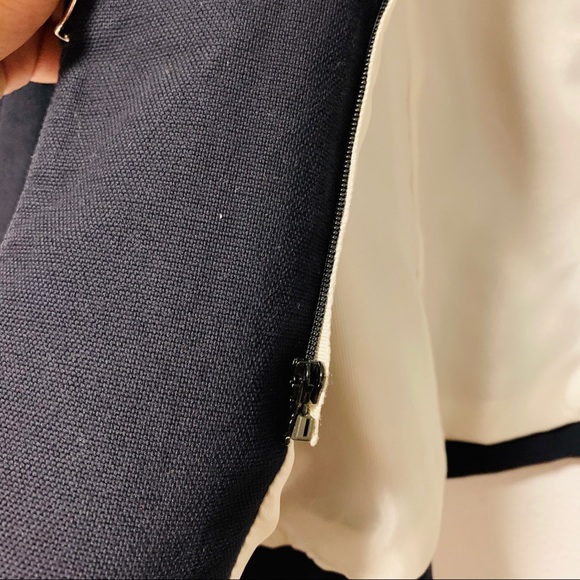 Veronica Beard Removable Collar Navy Blue Blazer - Picture 9 of 16